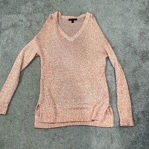 Pink / peach sweater